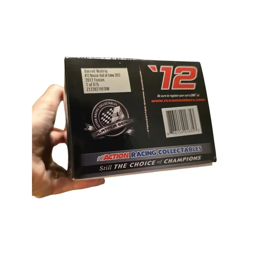 Darrell Waltrip #12 NASCAR Hall of Fame 2012 Flashcoat 1:24 Diecast 1/675